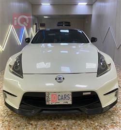 نیسان 370Z